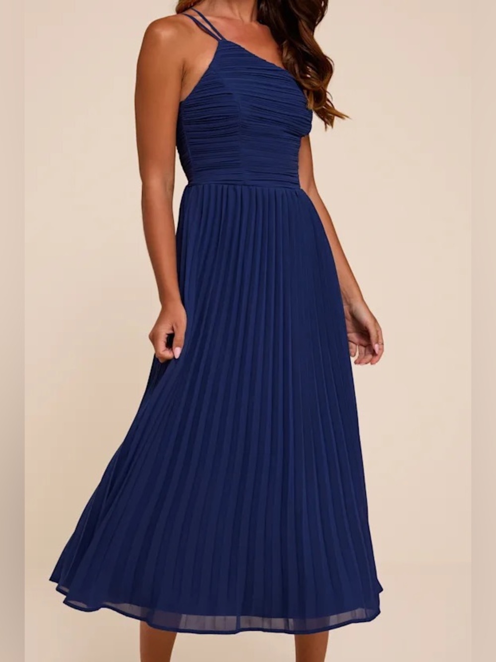 Lulus | Wondrous Muse Dark Blue Pleated One-Shoulder Midi Dress - Picture 2 of 10